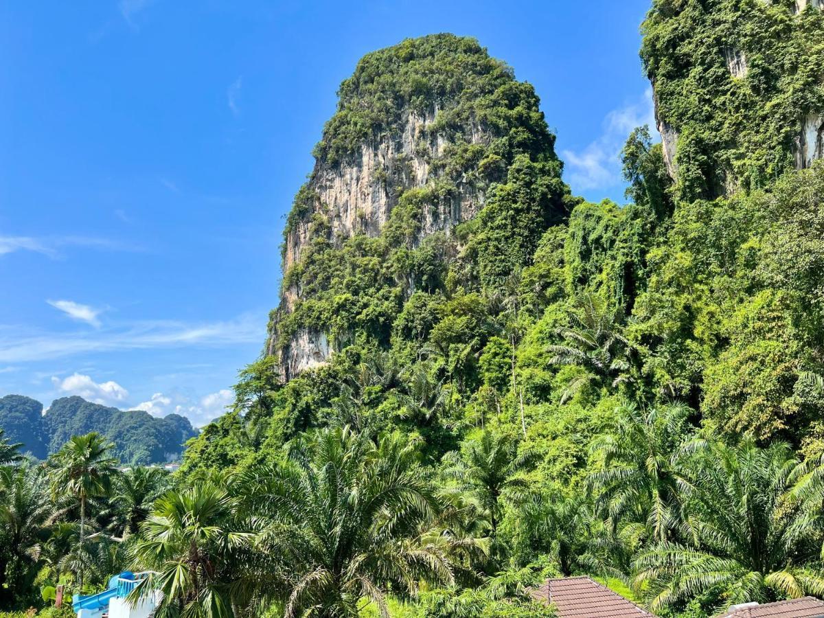 Pn Mountain And Krabi Hotel 3*