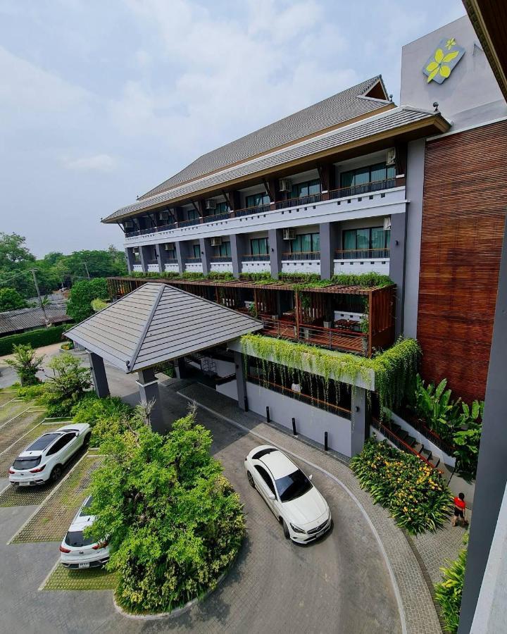 Nadee 10 & Hotel 4*