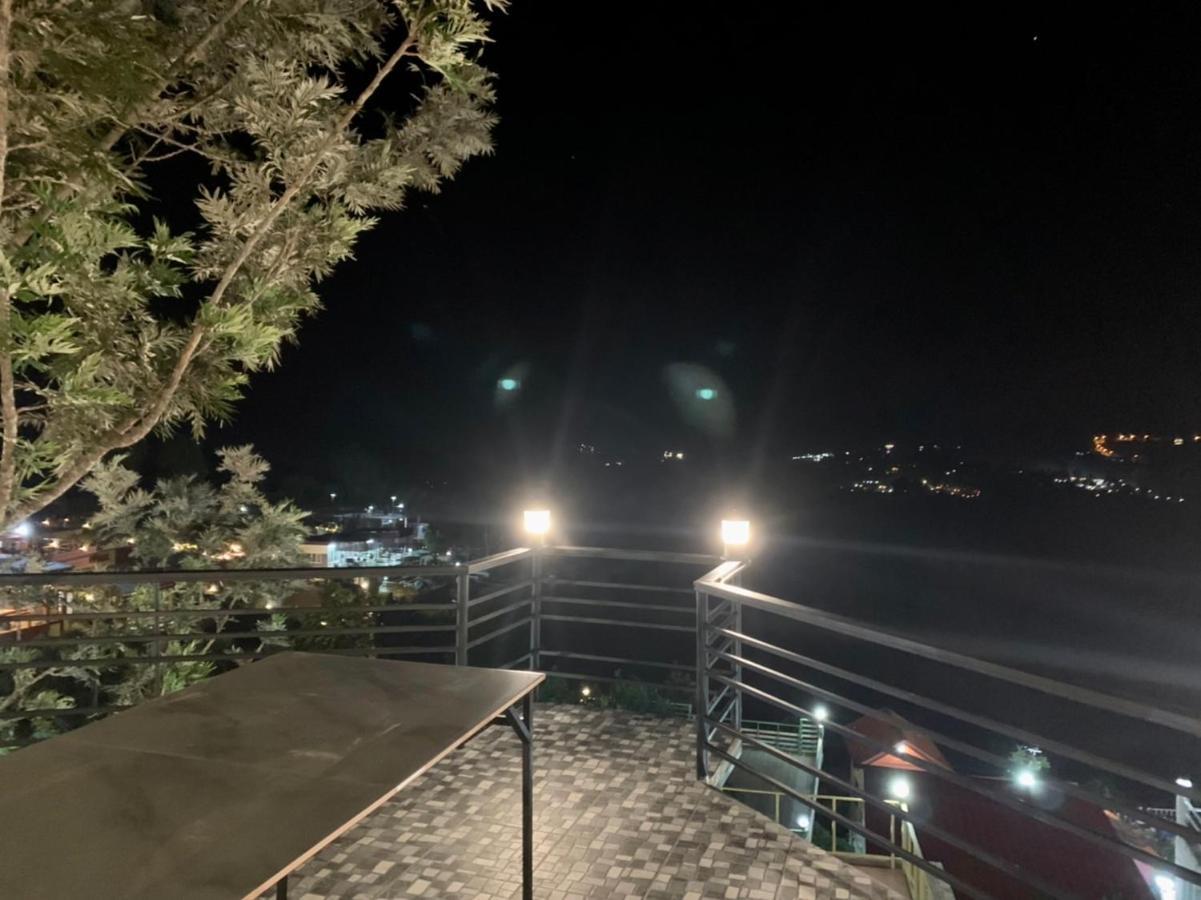 Resort กุหลาบแดง Khao Kho