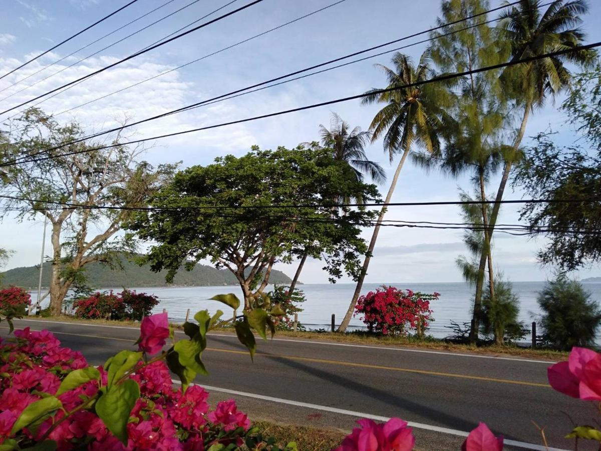 Sailom Bangsaphan Resort 3*