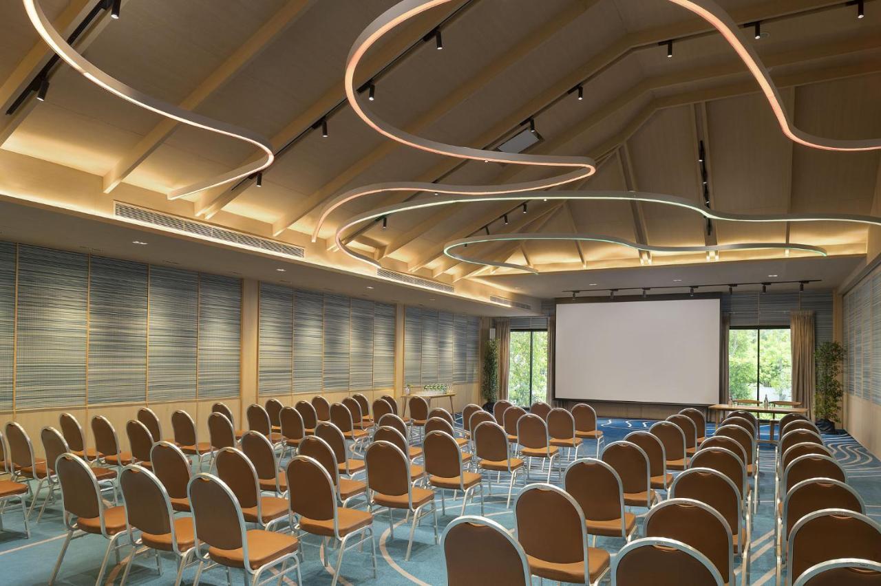 Mercure Rayong Lomtalay & Resort 4*