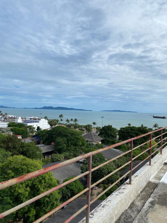 Apartment 7 Condo, Pattaya *