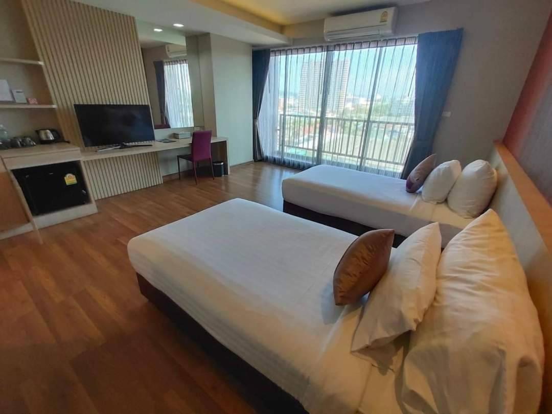 Hotel Tonaoi Grand 3*