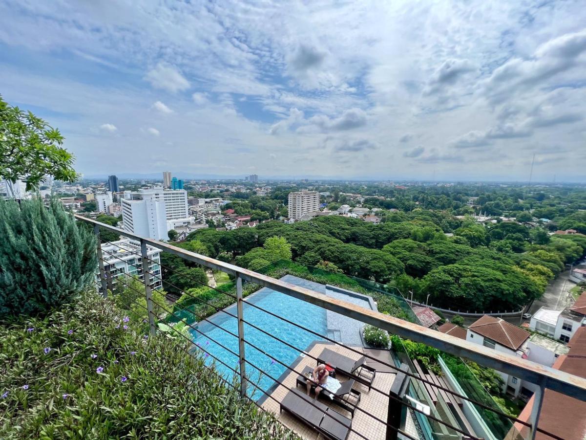 Apartment Luxury 2-bedroom With Pool *