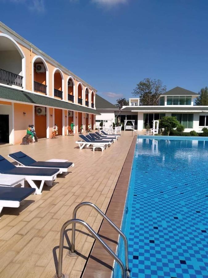 Aurora Khao Yai 3*