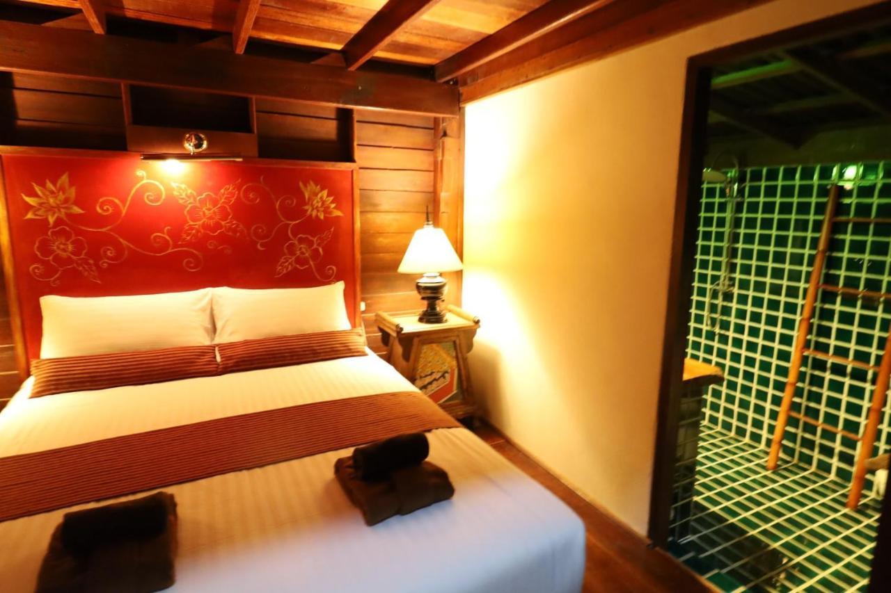 Leeloo Paradise Resort