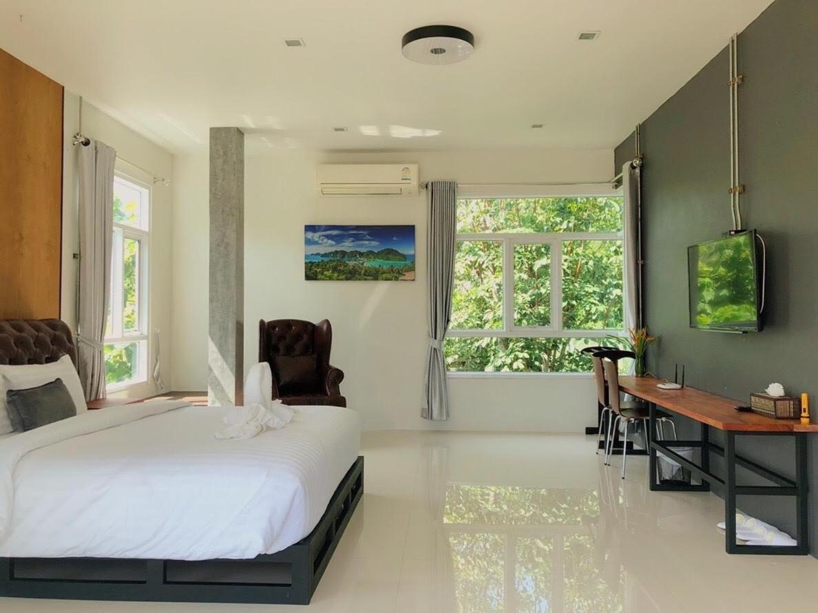 Siya Private Pool