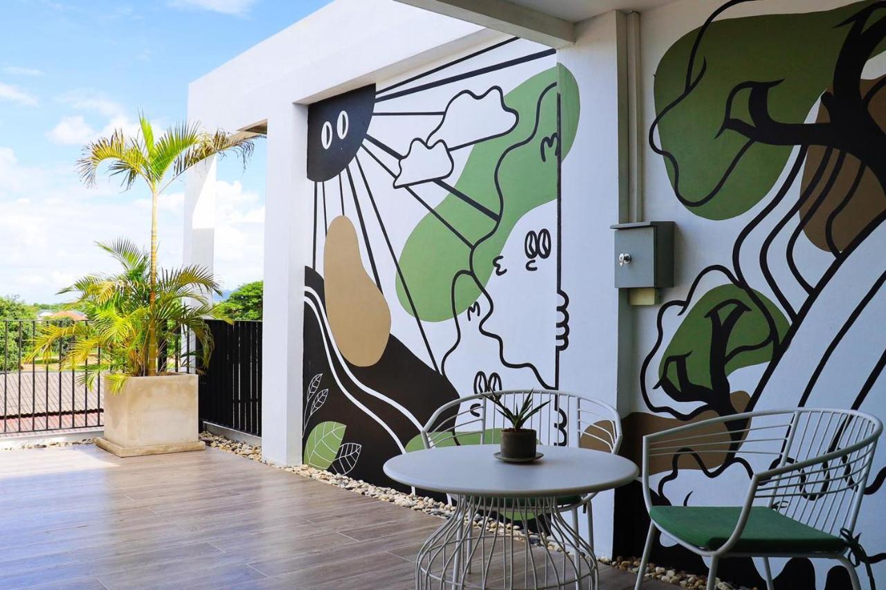 Hotel Ananzitra Kanchanaburi