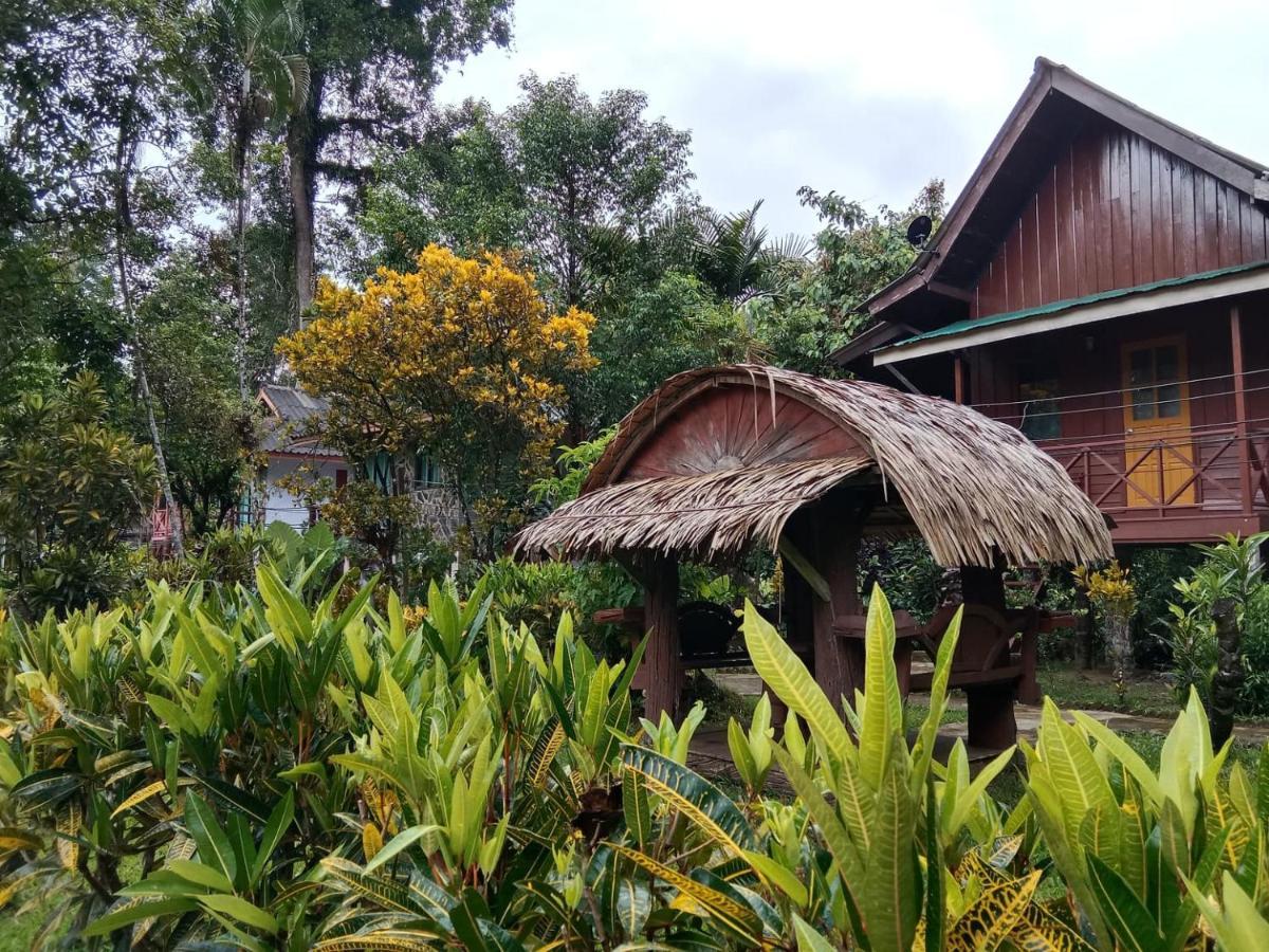 Tree Tops River Huts 2* Khao Sok National Park