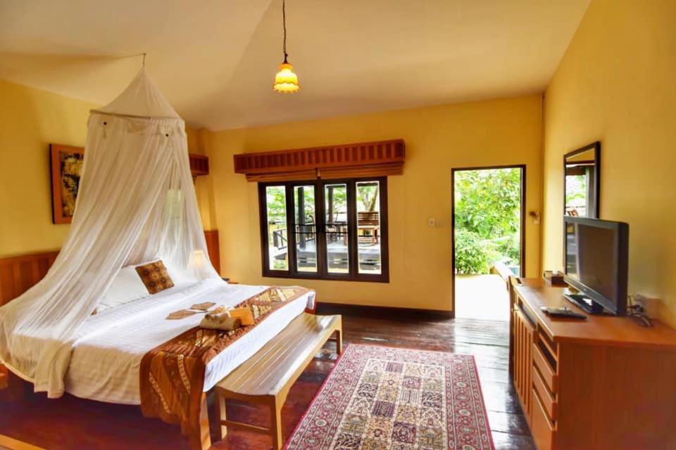 Khao Phaengma Resort 4*