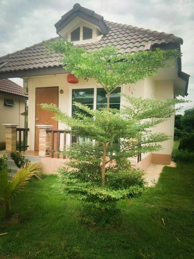Casa de hóspedes Suwi Coco Ubon Ratchathani