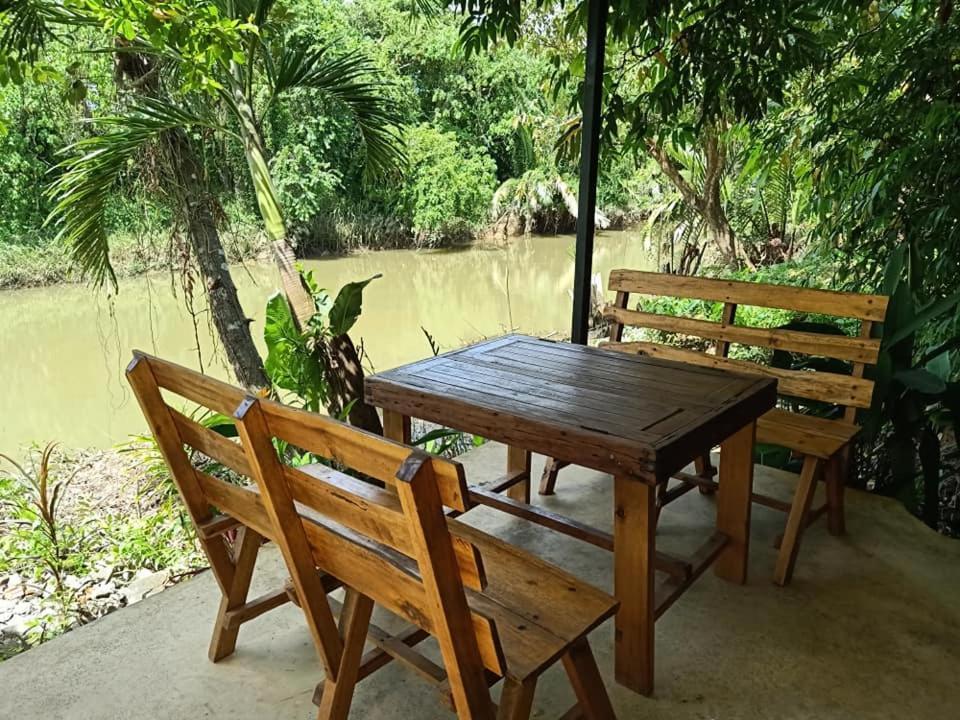 Resort Suankafae สวนกาแฟรีสอร์ท Surat Thani