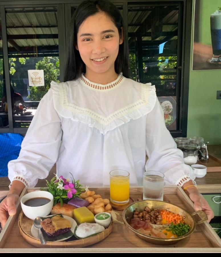 บ้านสวนทิวภูผาวัดเจดีย์ไอ้ไข่ Sichon