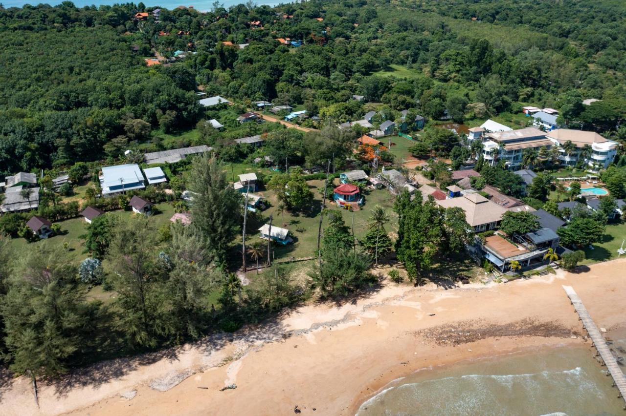 Miss * Koh Mak