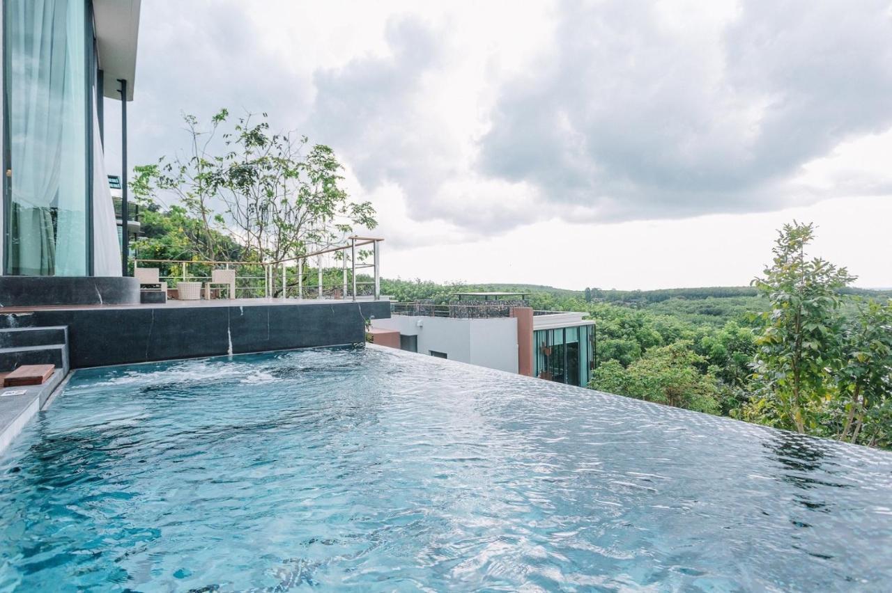 Sky View Luxury Pool - Sha Surat Thani