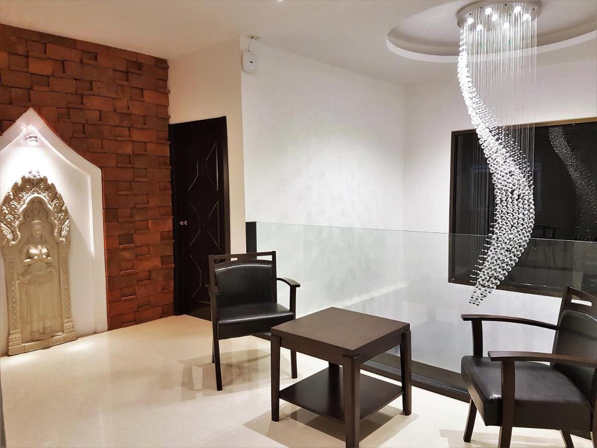Wowland Luxury Pool Walking Street 6 Bedrooms Villa Pattaya