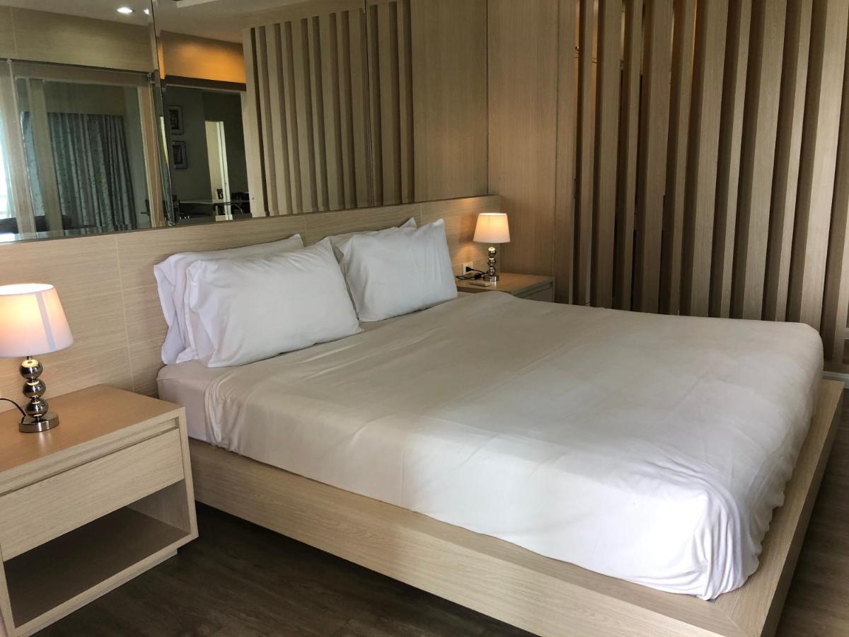 Apartment View Talay 6 By Honey Pattaya