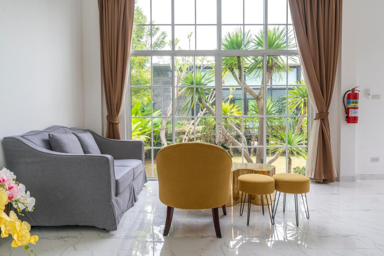 Utapao Sattahip Rayong Resort Ban Nong Sa