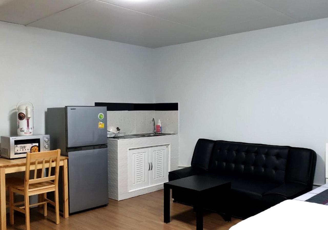 Apartment ห้องพักรายวัน เมืองทองธานี เรือนศรีตรัง