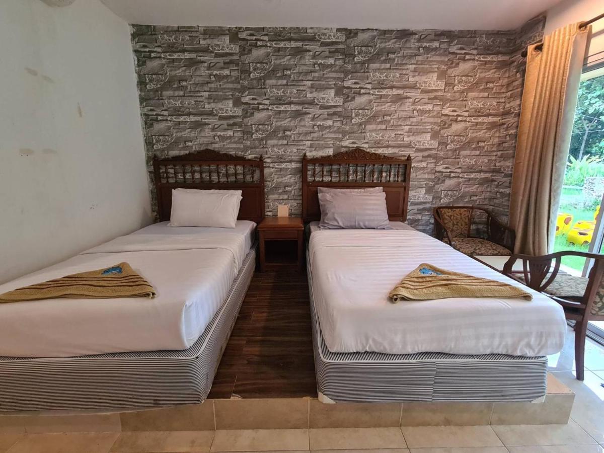 Phutawan Resort 2*