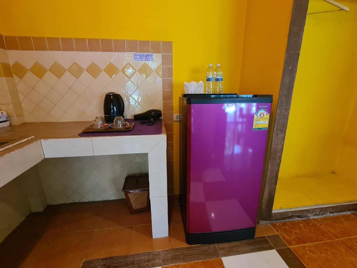 Resort Phutawan Chai Badan