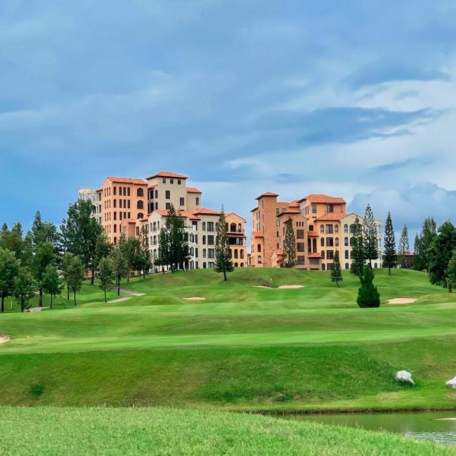 Toscana Valley Castello Della Valle Hotel 5*