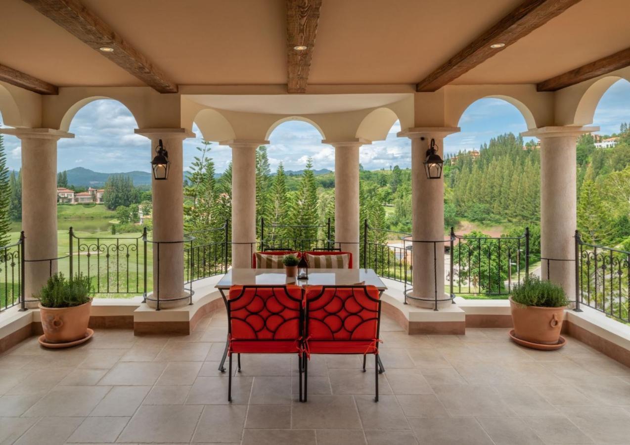 Toscana Valley Castello Della Valle Hotel 5*