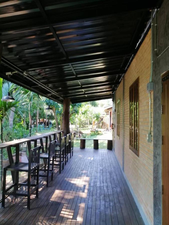 Resort Ban Pataraphan: Traditional Thai Retreat In Khunyuam, Maehongson Ban Khun Yuam