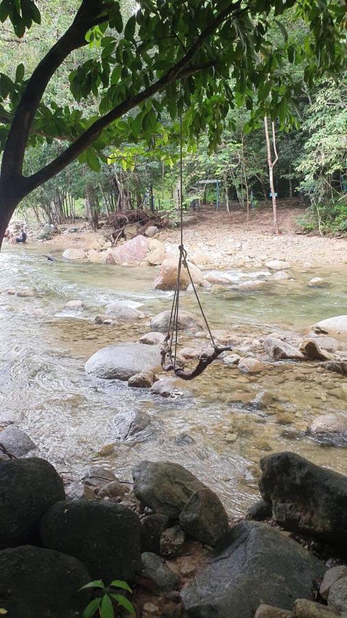 Estadia no rancho Baansuan Suksangob Farm Trang