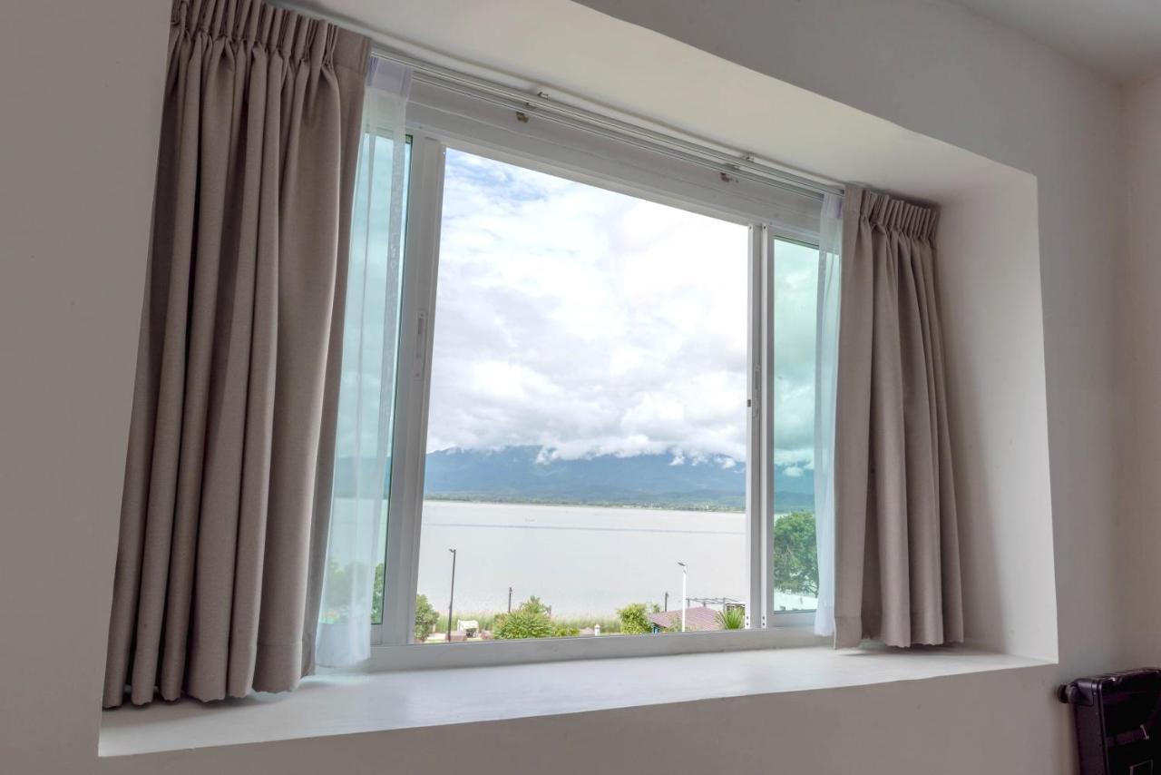 Pb Place @ Kwan Payao Hotel Phayao