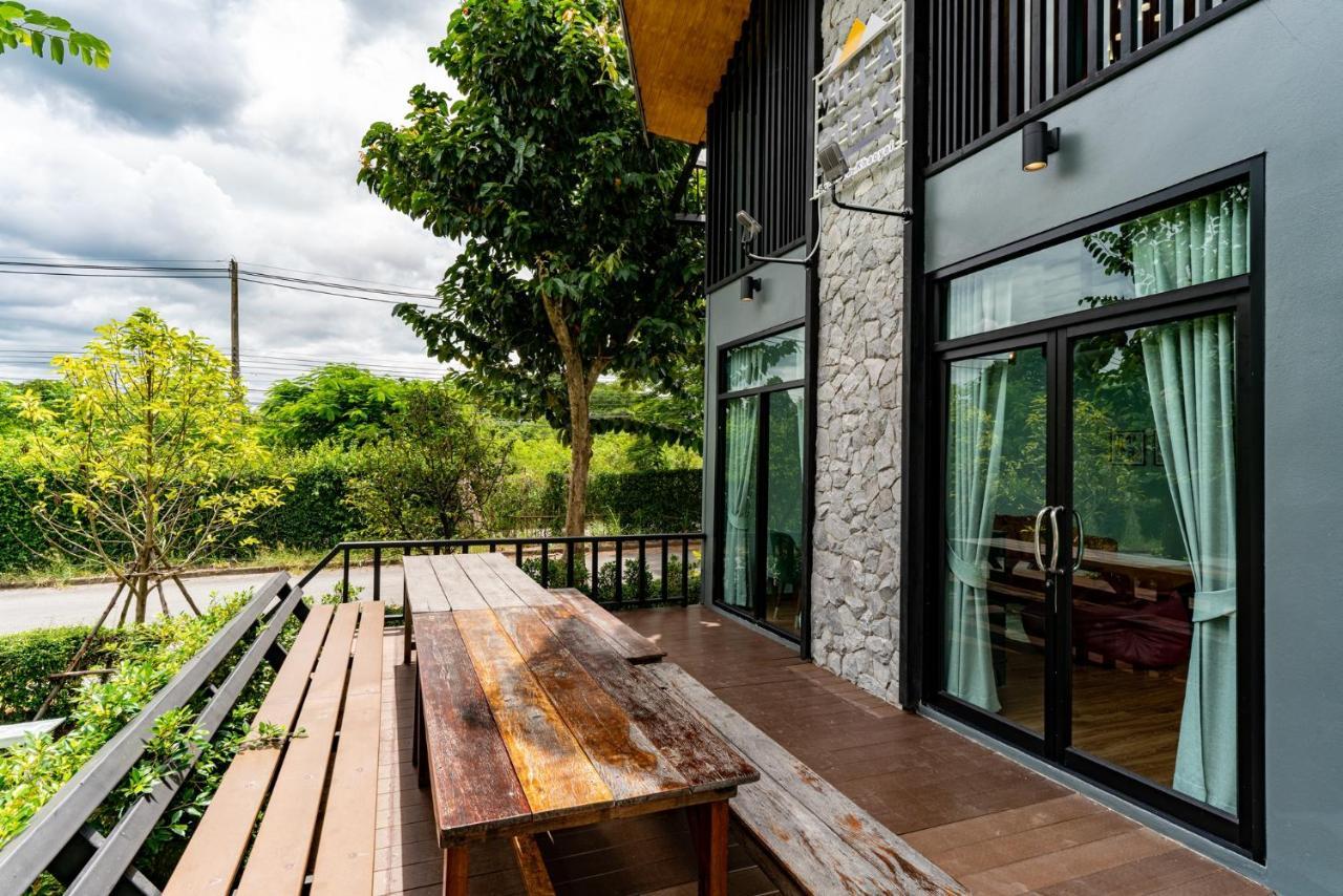 Pitak Private Pool Khaoyai Resort 3*