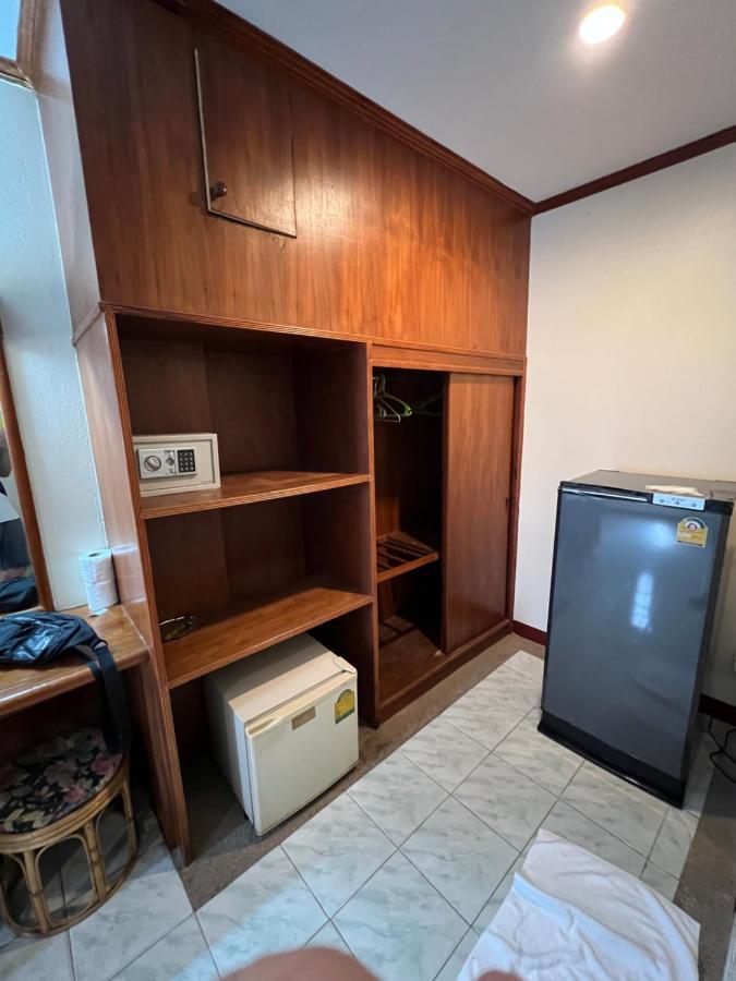 Lewiinski's Guest house Pattaya