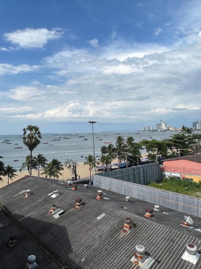Casa de hóspedes Lewiinski's Pattaya