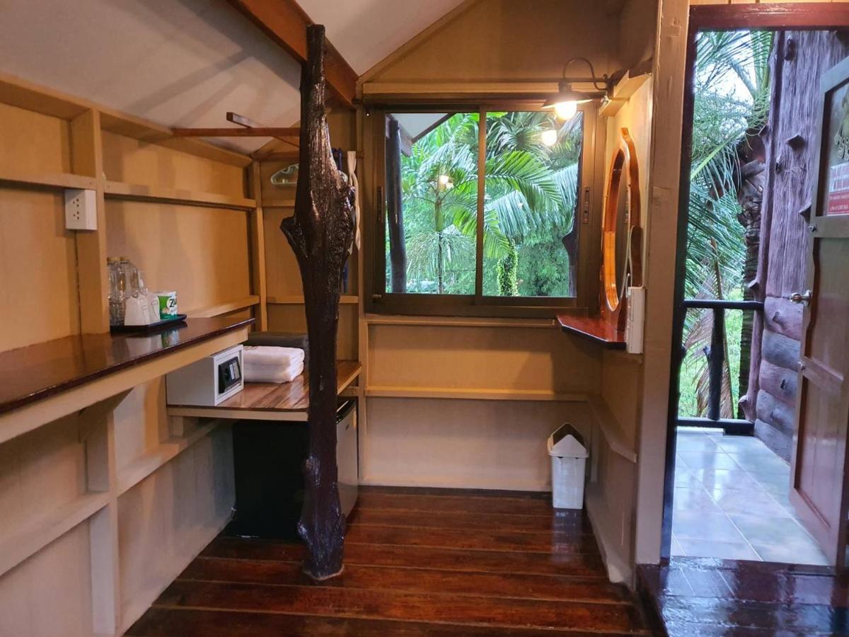 Malulee Khaosok Resort