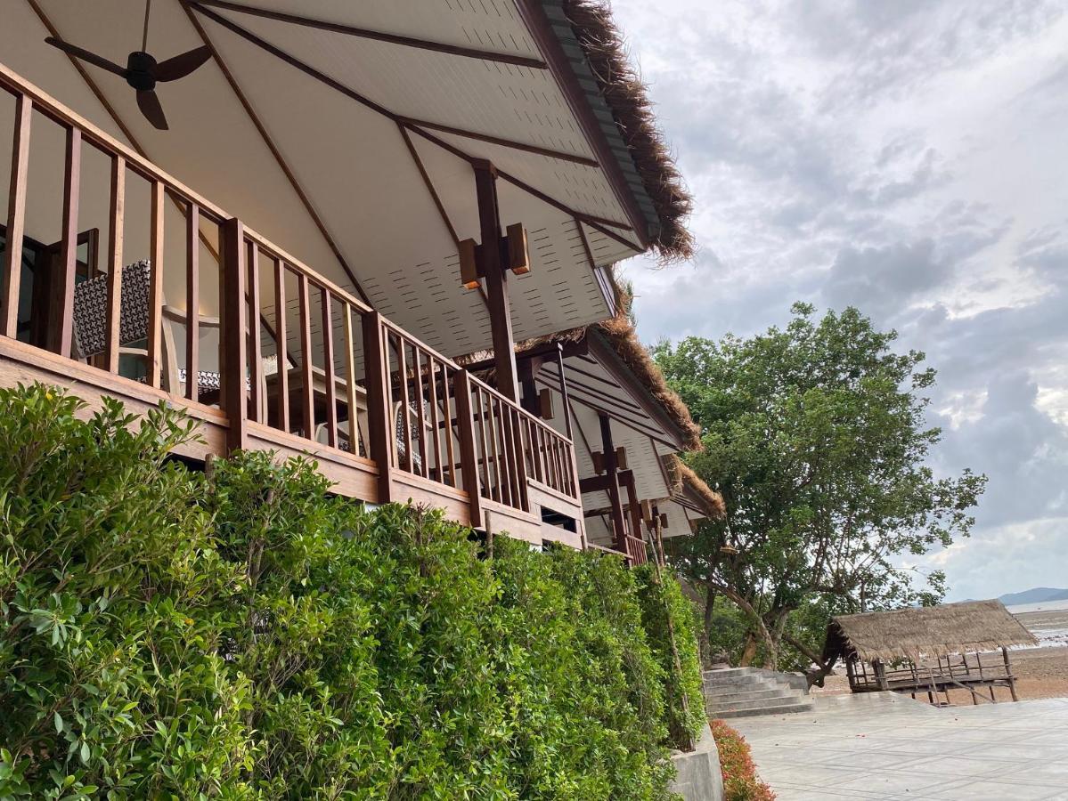 Villa Purana - Sha Extra