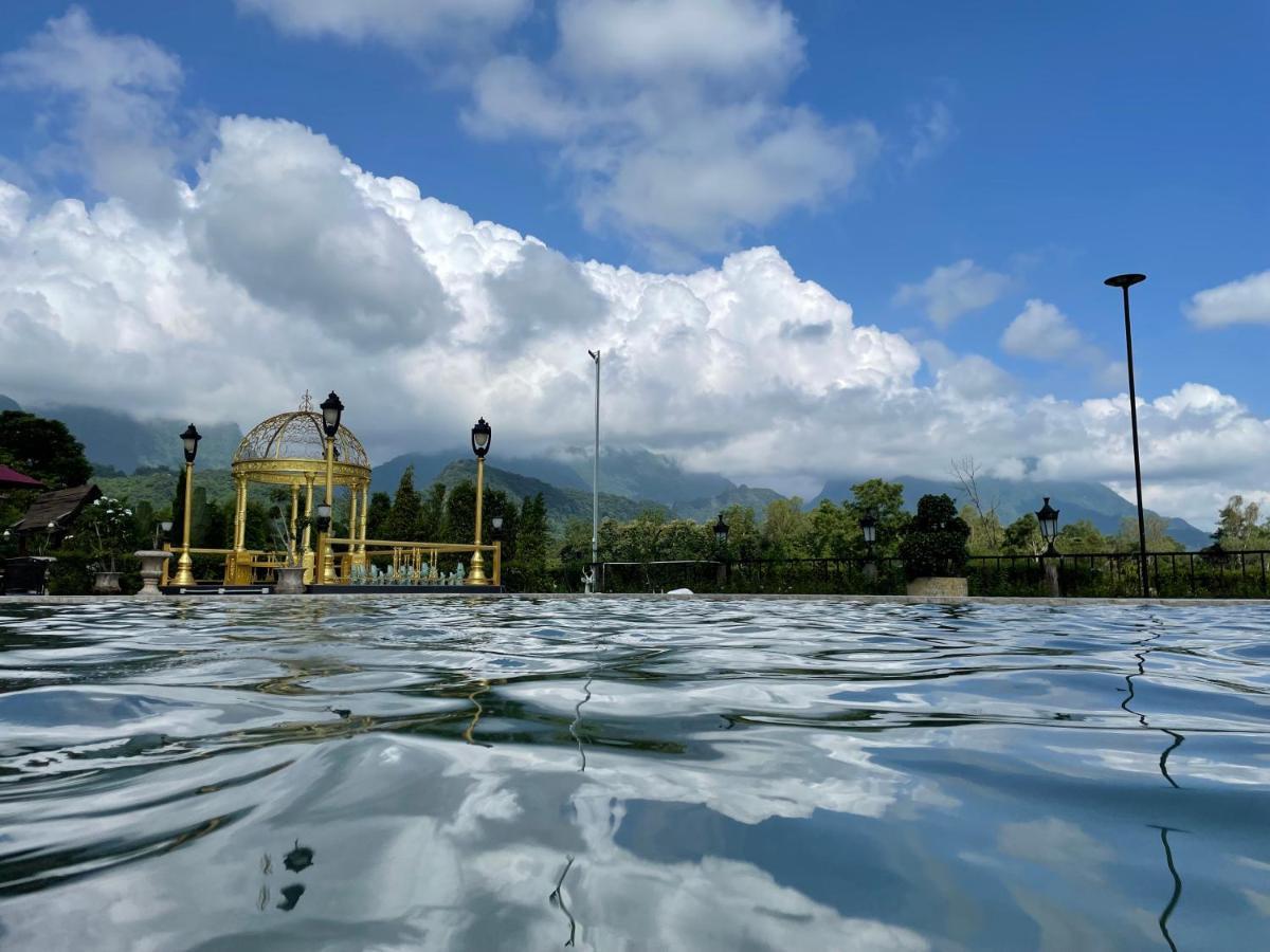 Vathanagul Resort *