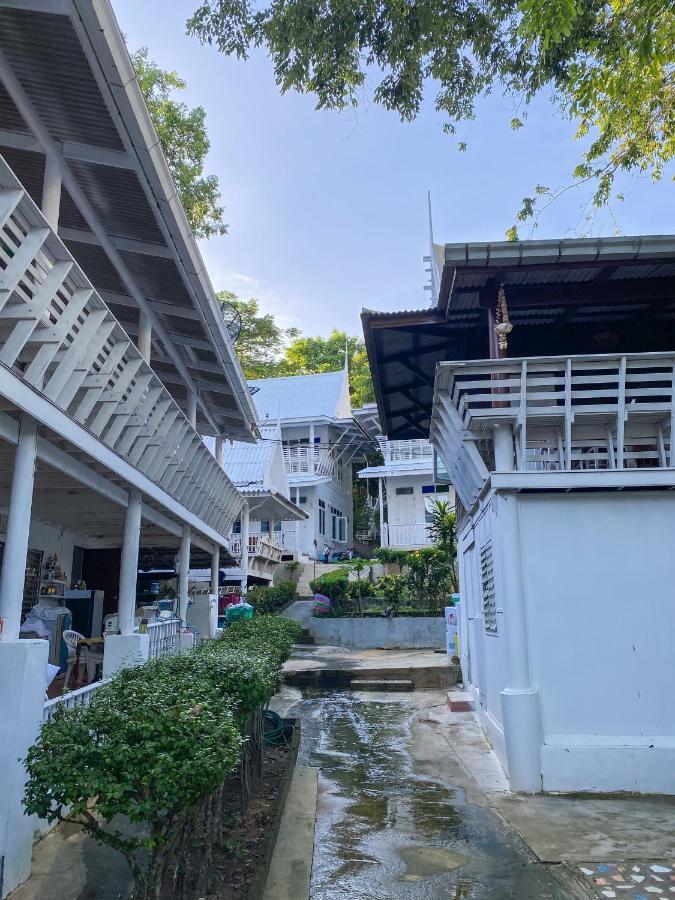 Resort Banthaisangthain Koh Samet