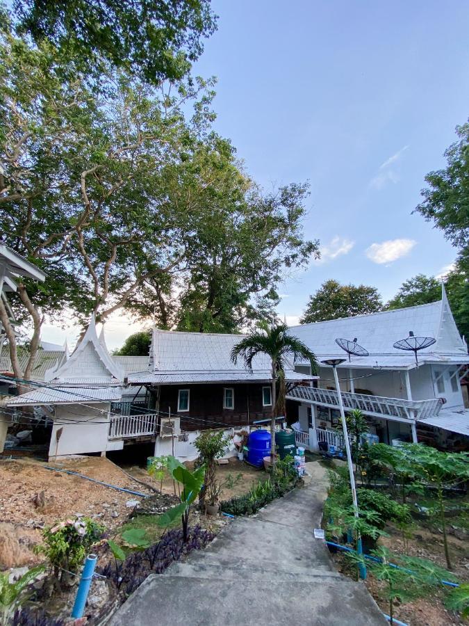 Banthaisangthain Resort Koh Samet