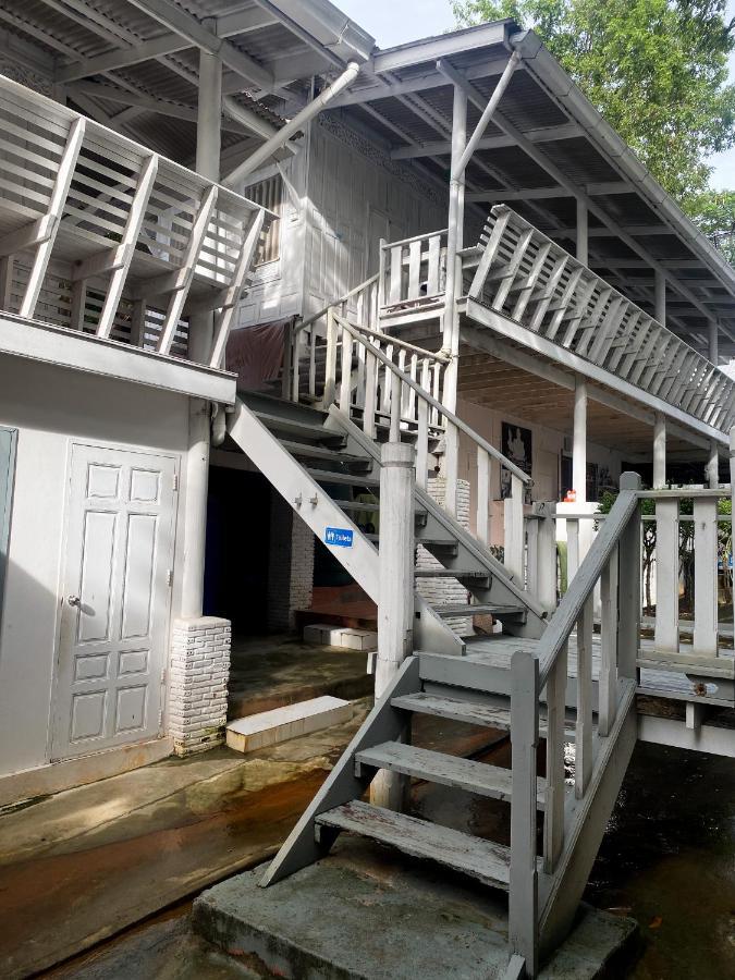 Resort Banthaisangthain Koh Samet