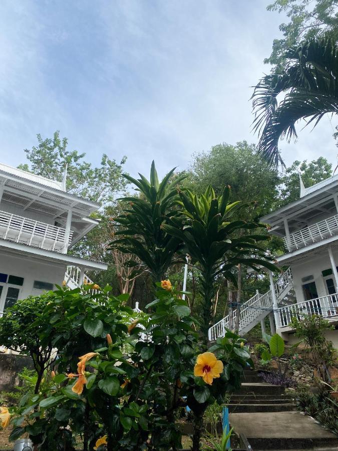Banthaisangthain Resort 2*