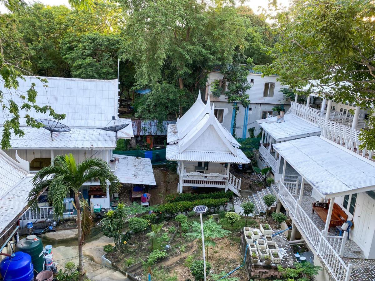 Banthaisangthain Resort Koh Samet