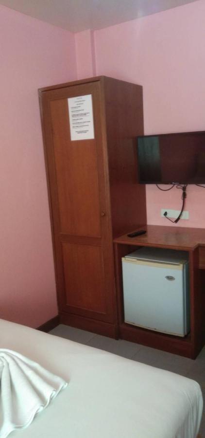 Amorn Mansion Hostel *