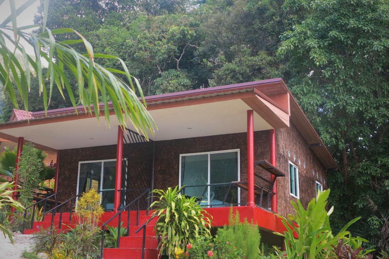 Lodge Coral Bay