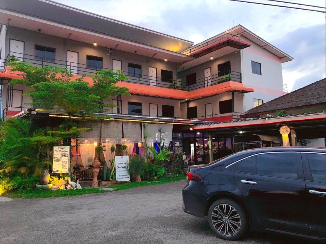 โรงแรมแสนดีเพลส เมาเท่นวิว Aparthotel 2*