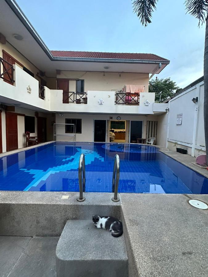 Happy Valley Pattaya Aparthotel 2*
