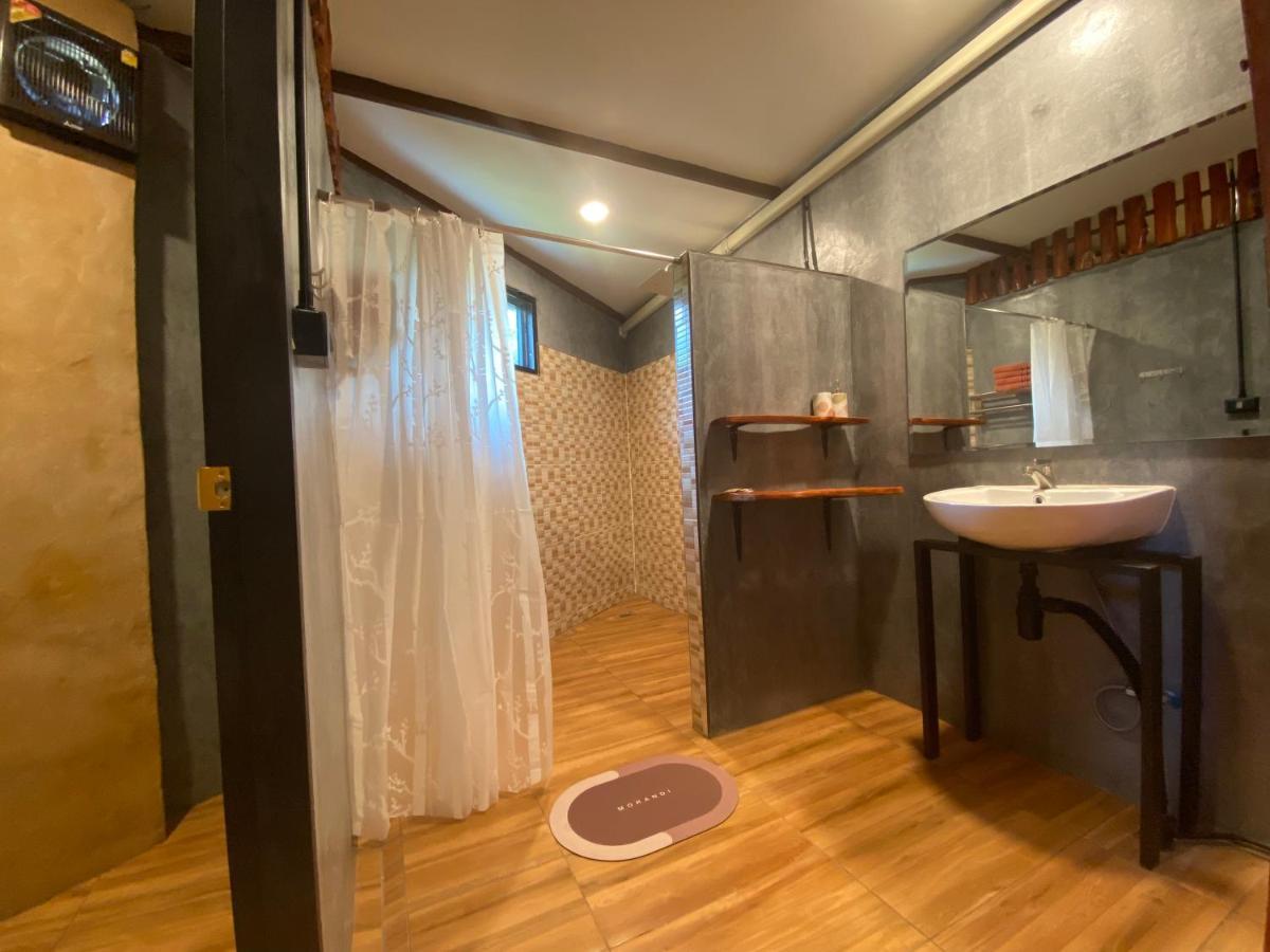 Farm stay Baan Nork บ้านนอก Nong Nam Daeng