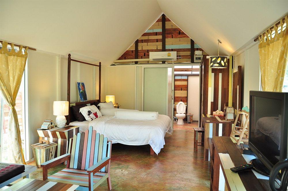 Hotel Buri Tara & 3*