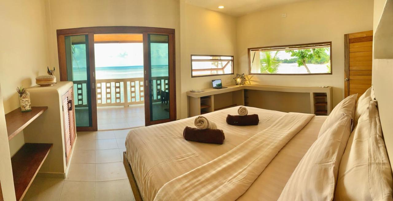 Guest house Three Rare & Private Front