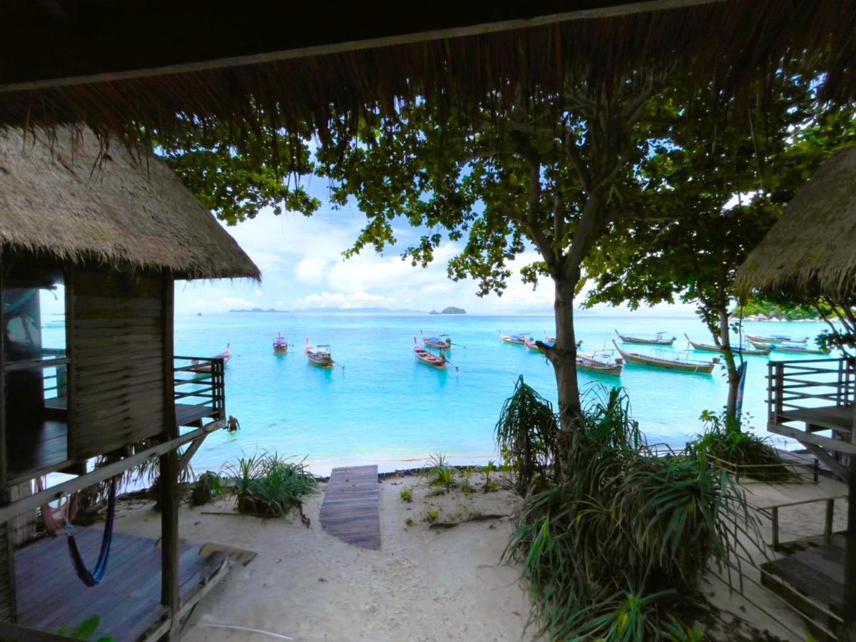Resort Castaway