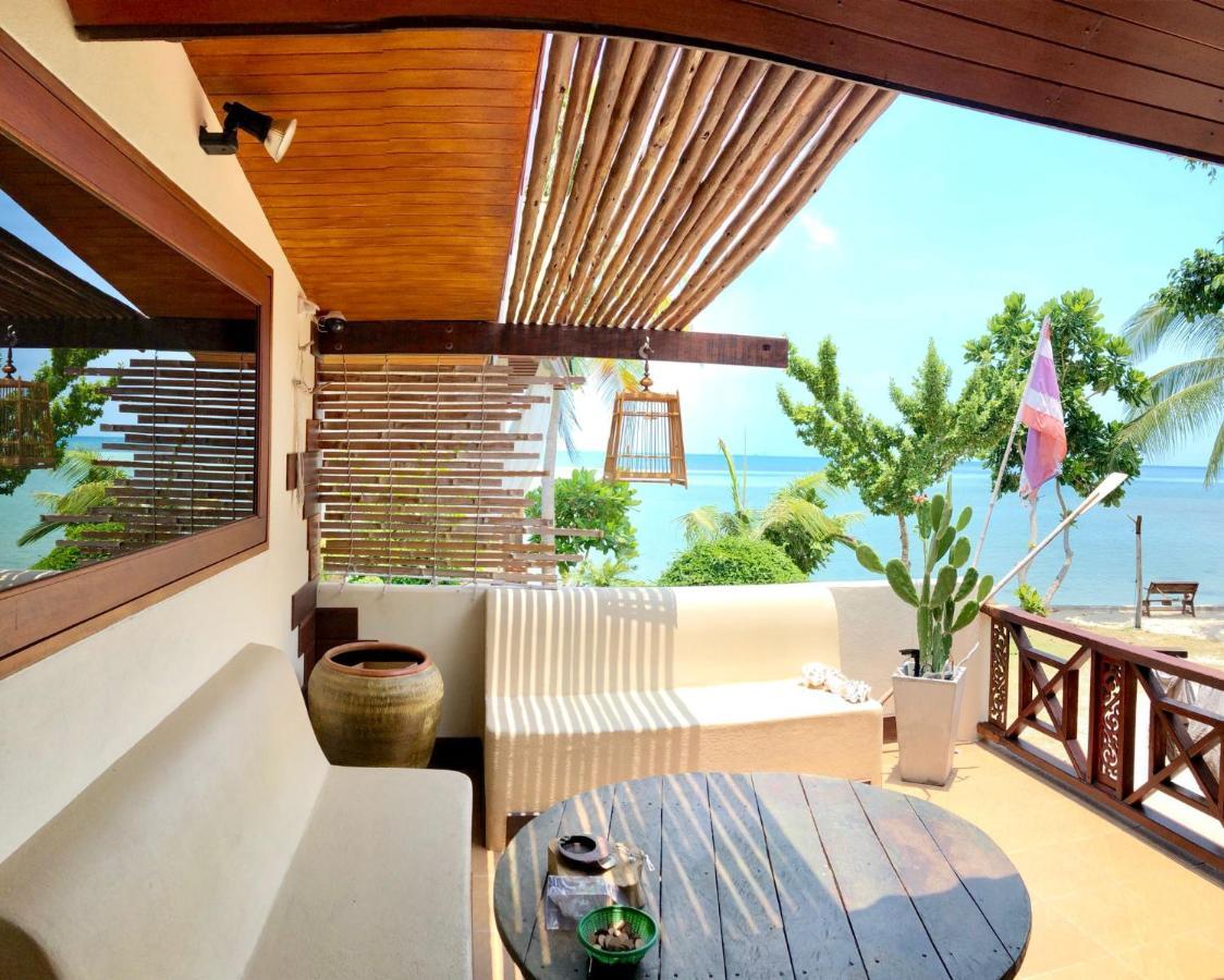 Three Rare & Private Front Guest house